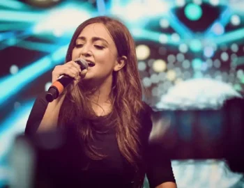 Monali-Thakur